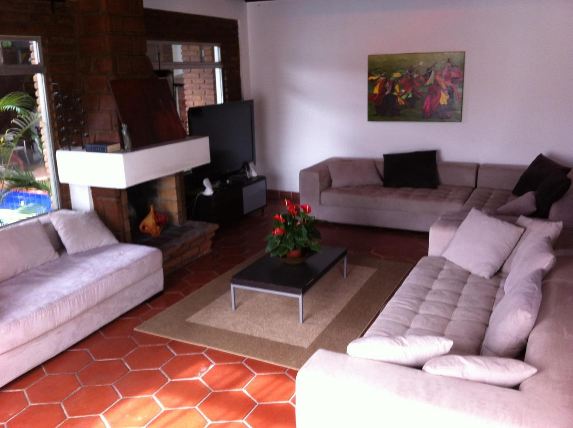 B&B Oui Madame Tijuana Luaran gambar