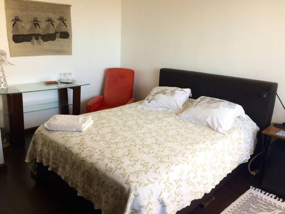B&B Oui Madame Tijuana Bilik gambar