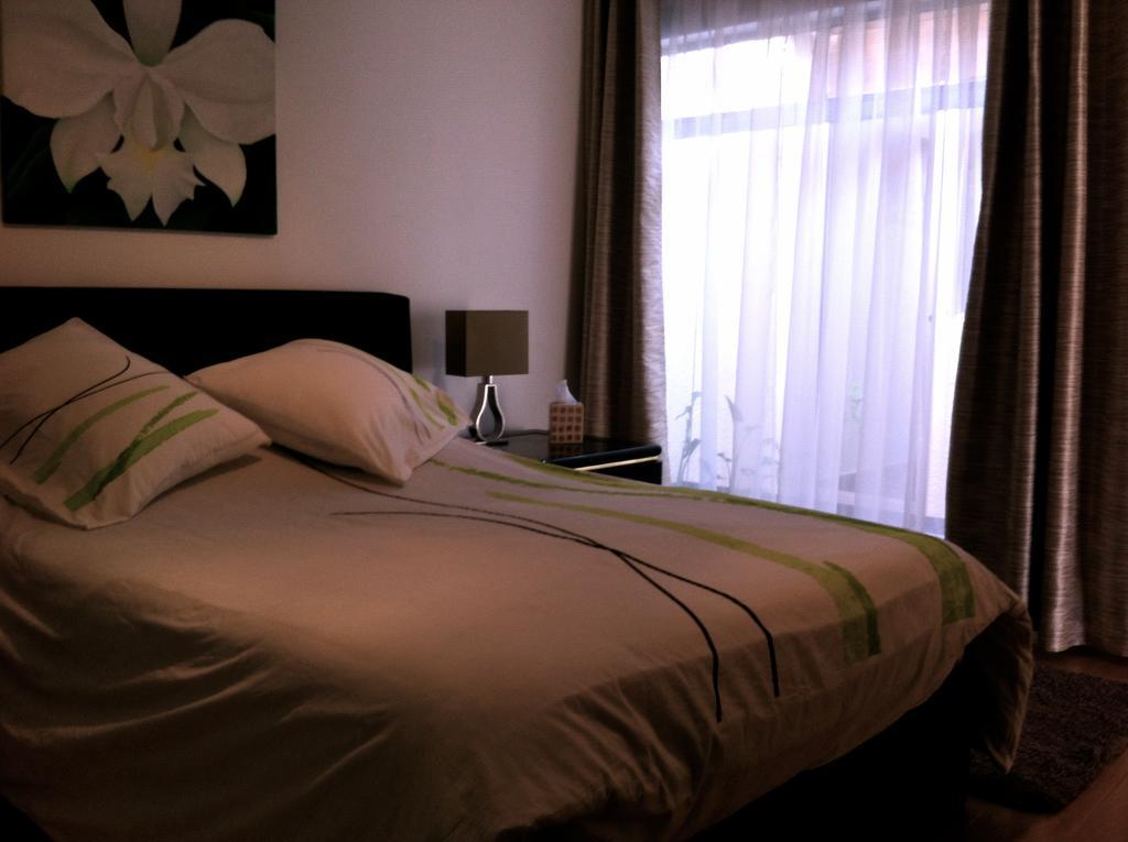 B&B Oui Madame Tijuana Bilik gambar